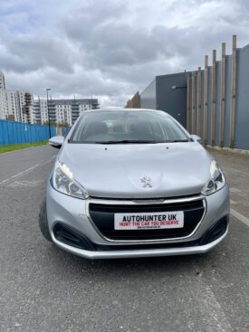 Peugeot 208 Active 2015 Manual